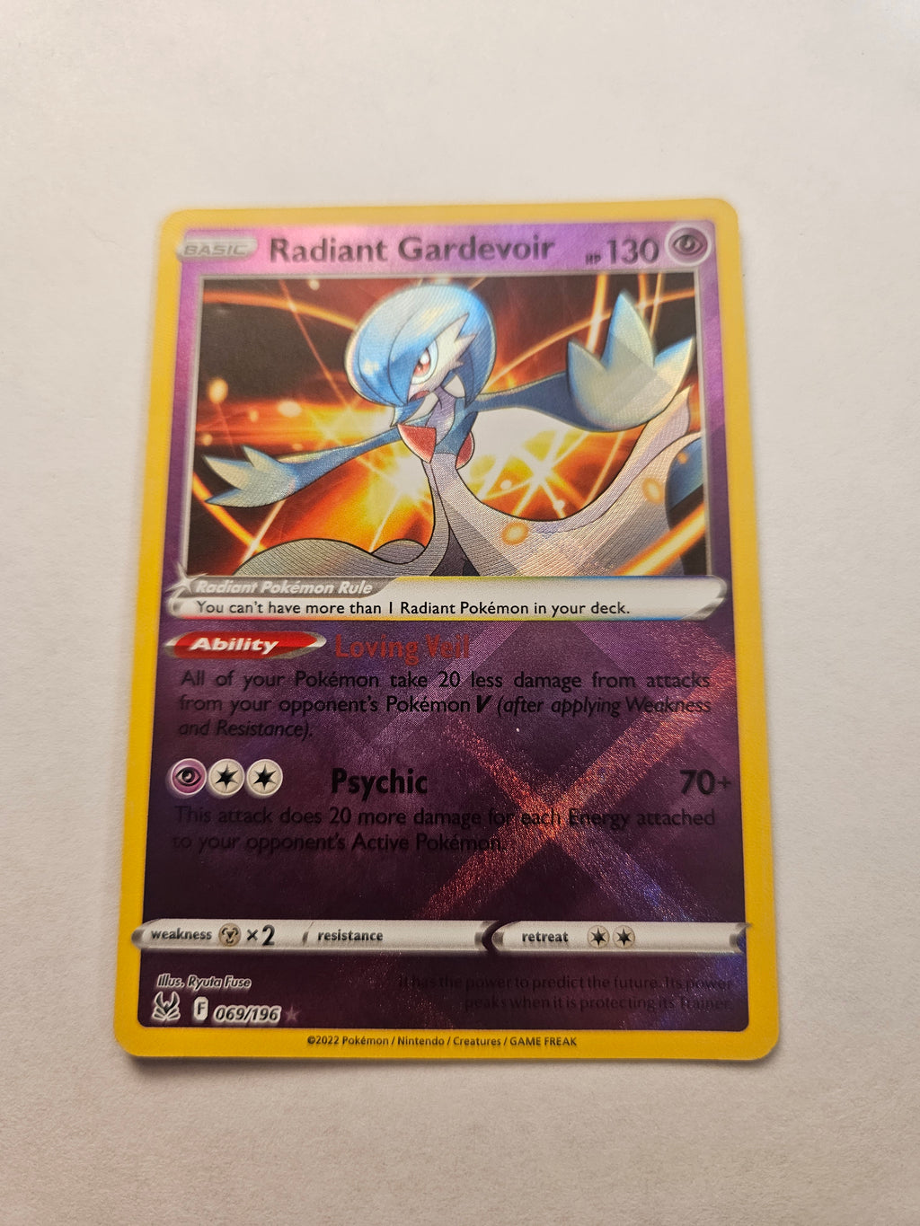 Radiant Gardevoir 069/196 Radiant Rare Lost Origin